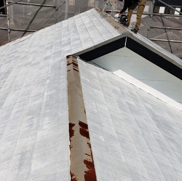 鹿児島市・姶良市・日置市　地域密着の滝の神　屋根の修理　スレート屋根の写真